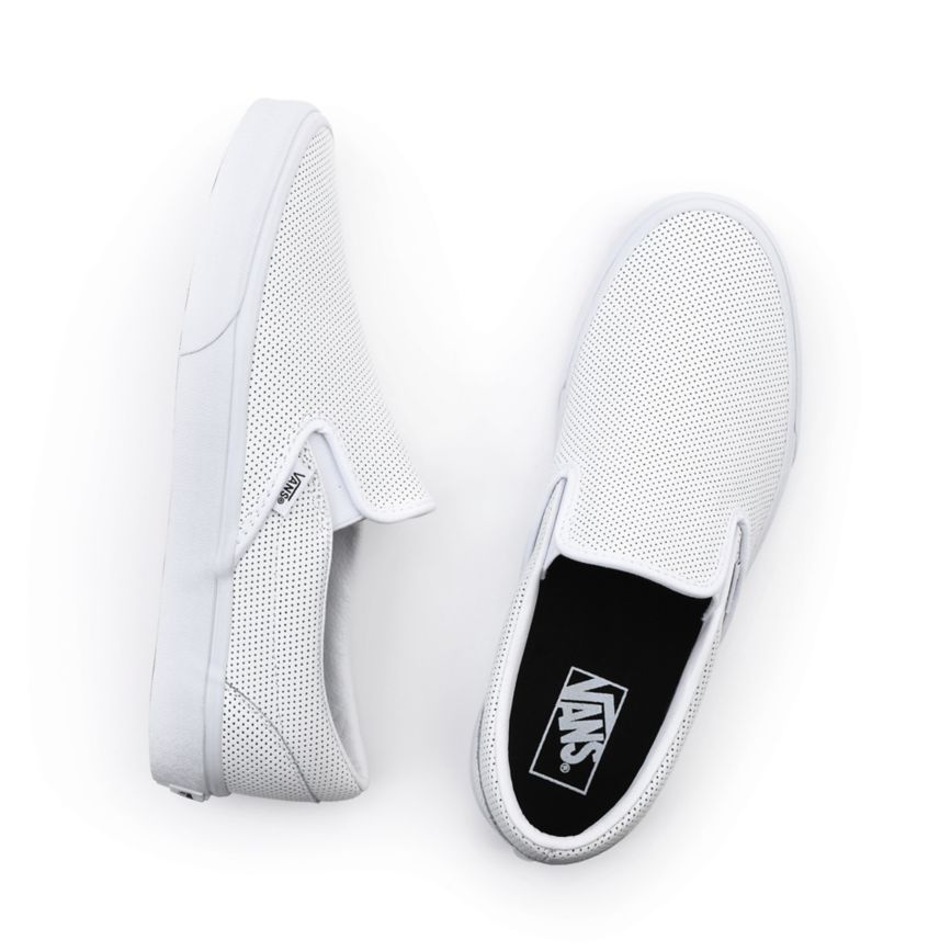 Vans Perf Cuero Classic Slip-On Blancas | VN953H9CS24